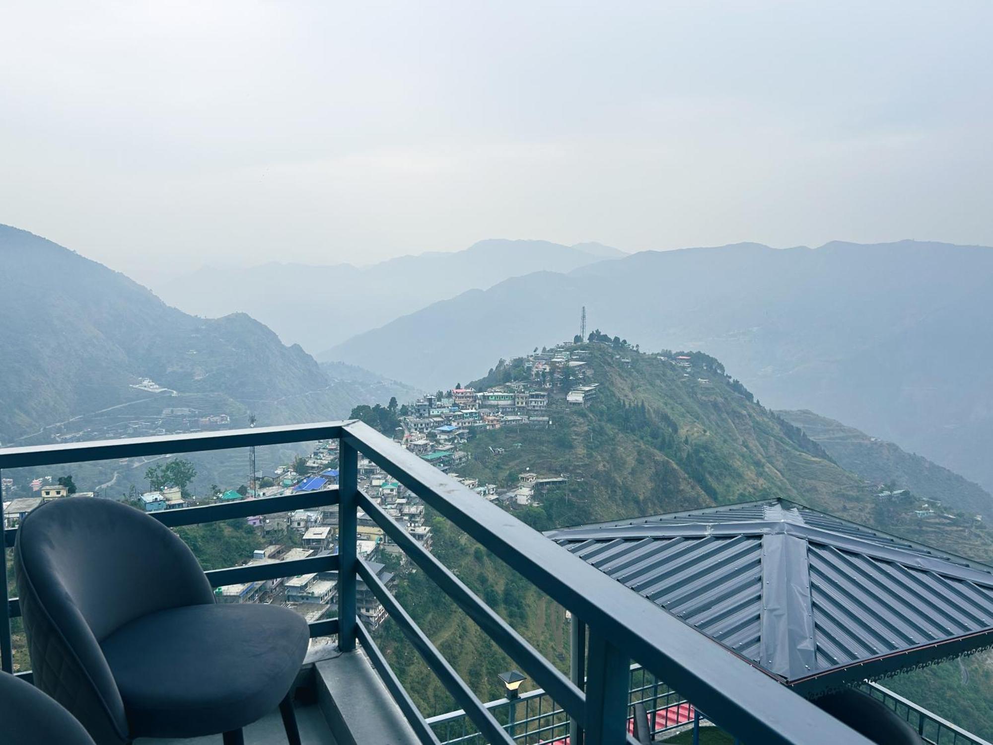 Queens Hill By Edge Mussoorie Exteriör bild