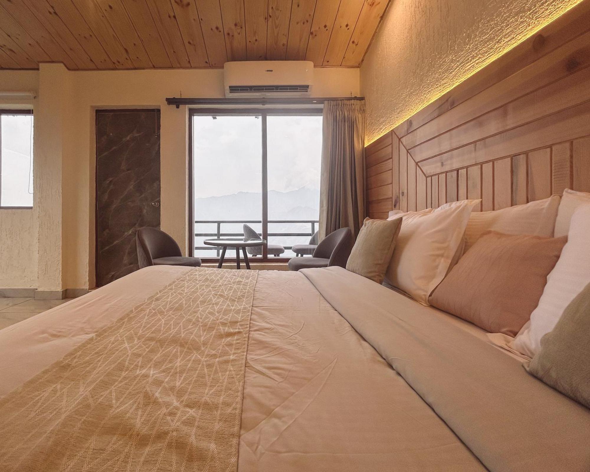 Queens Hill By Edge Mussoorie Exteriör bild