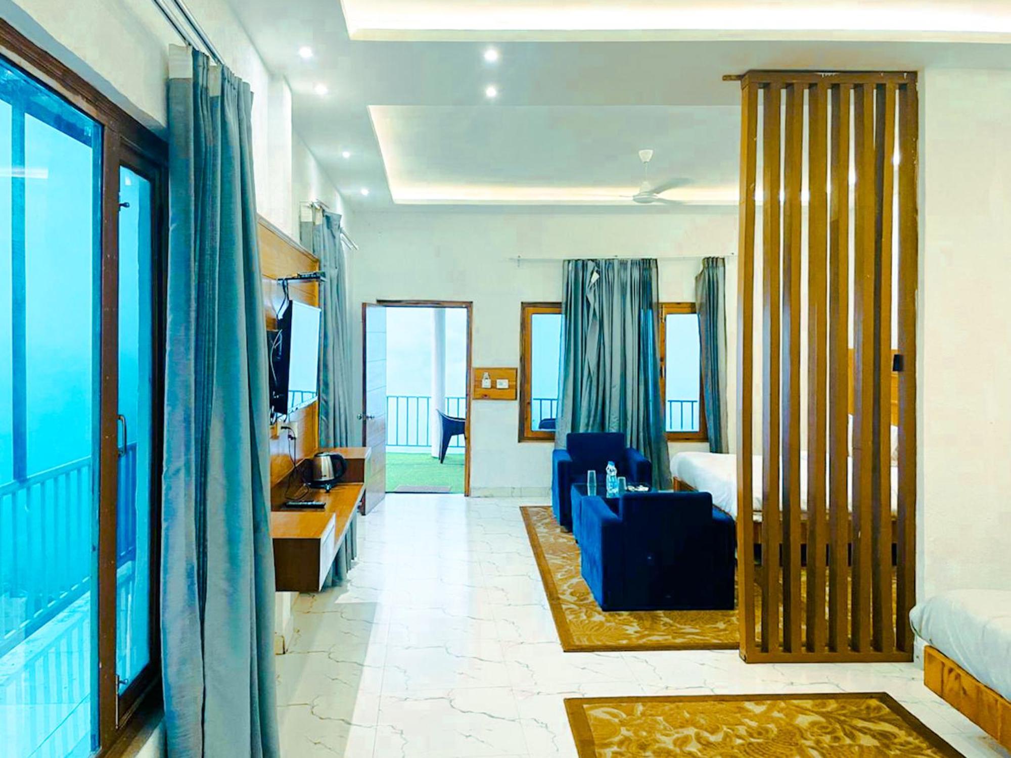 Queens Hill By Edge Mussoorie Exteriör bild