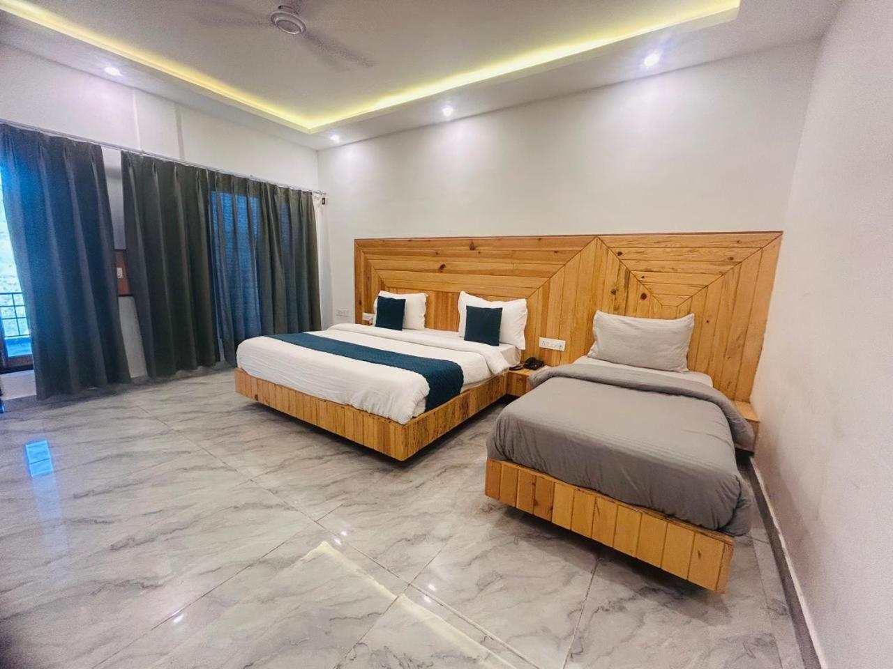Queens Hill By Edge Mussoorie Exteriör bild