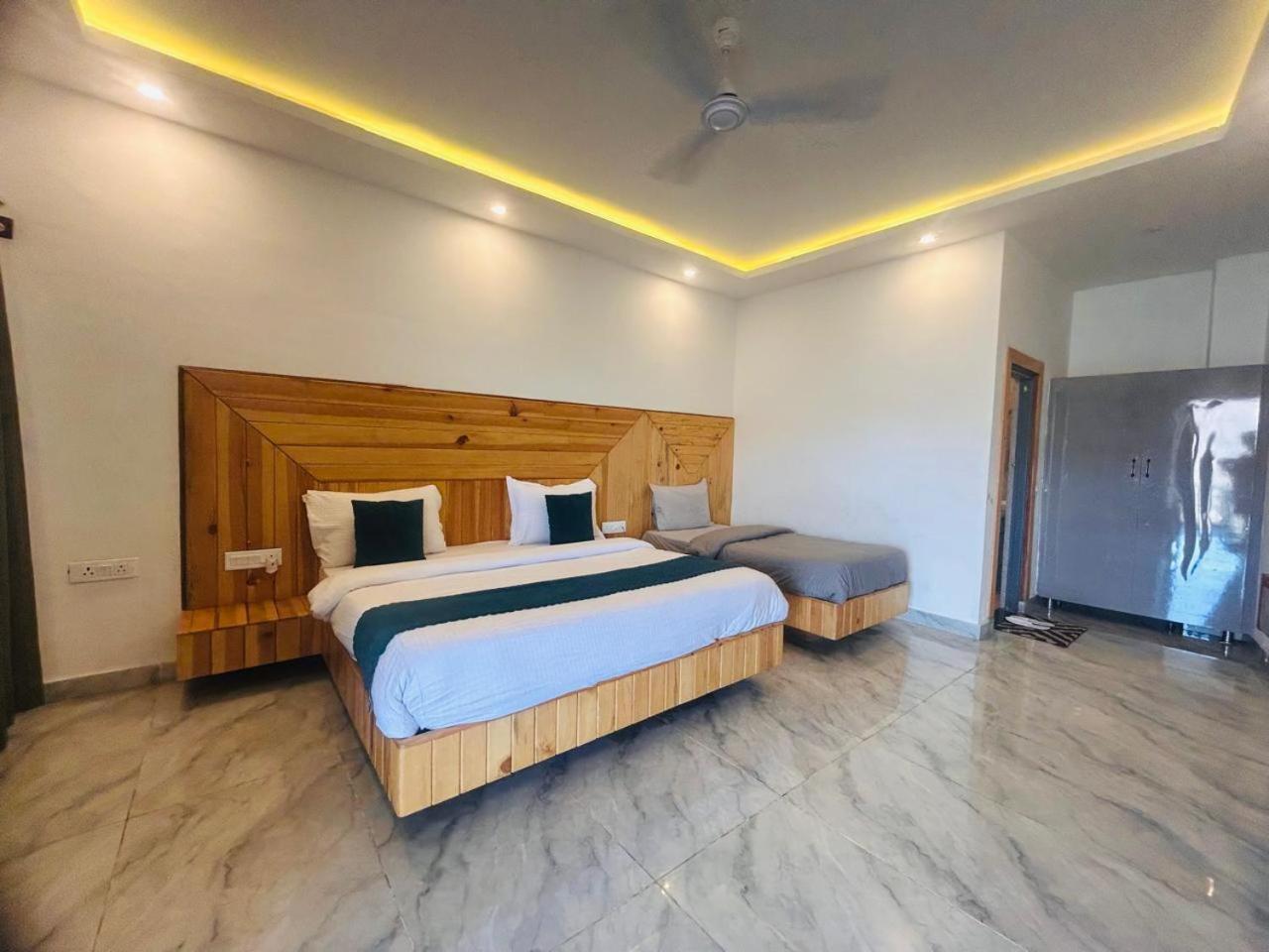 Queens Hill By Edge Mussoorie Exteriör bild