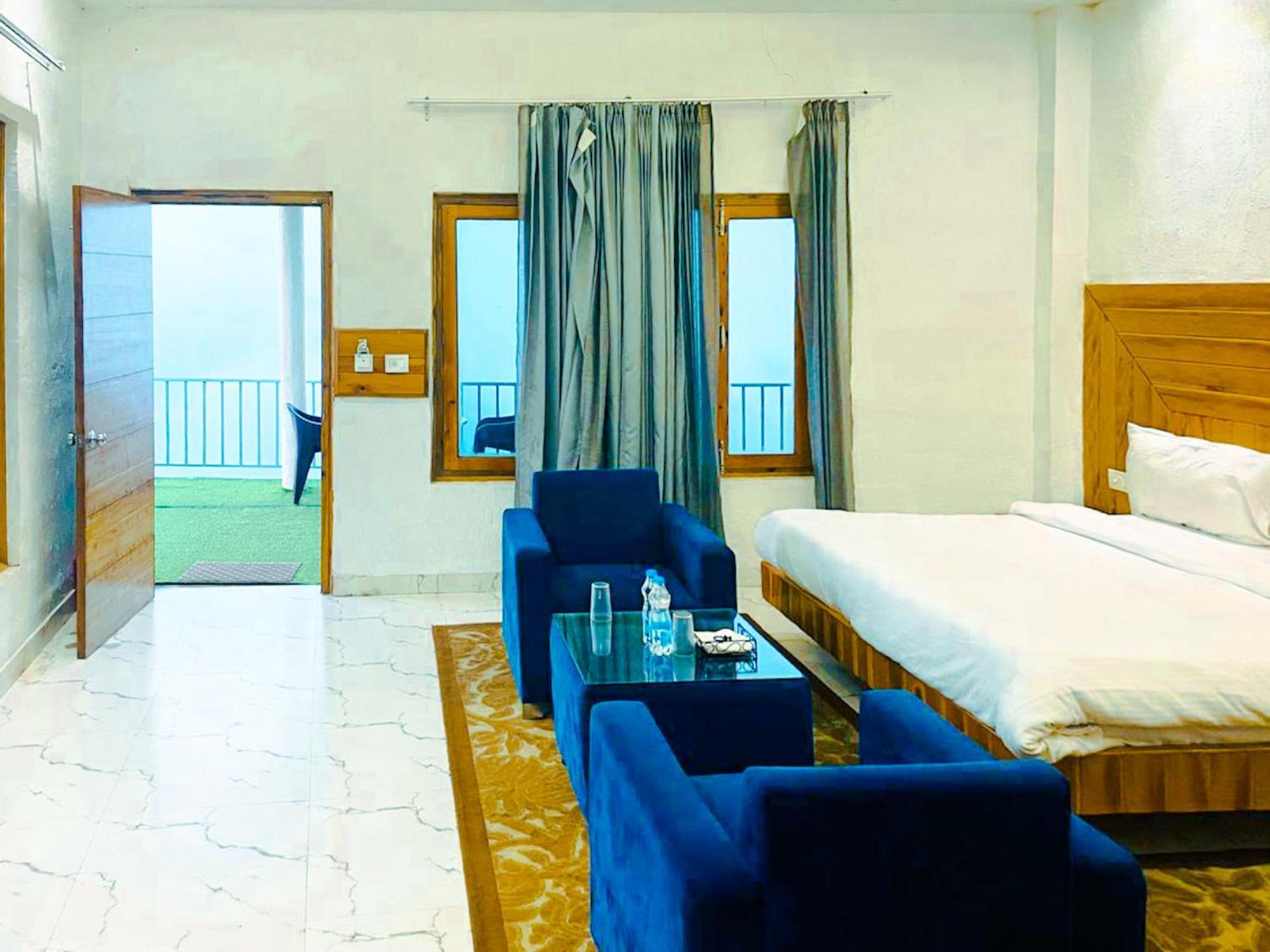 Queens Hill By Edge Mussoorie Exteriör bild